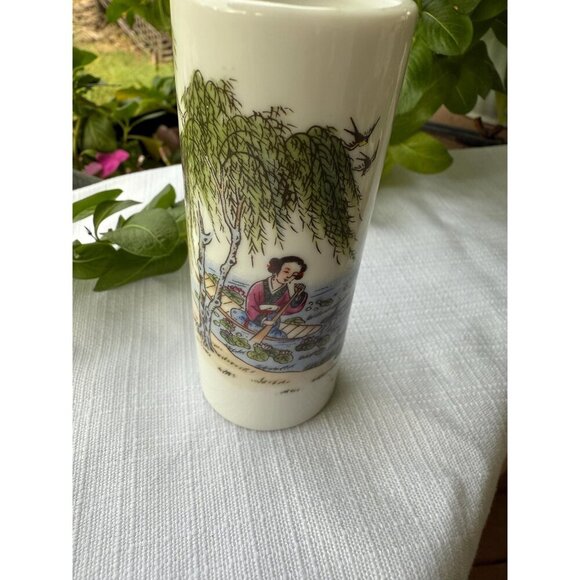 Vintage Chinese Porcelain Brush Pot | Hand-Painted Scene | Miss Poppy’s Emporium - Picture 3 of 3
